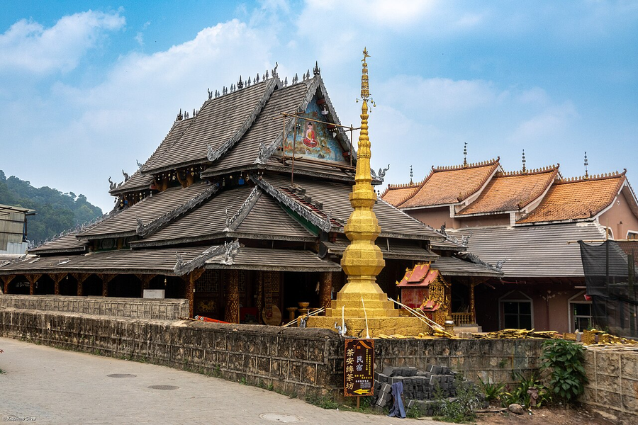 Village architecture on Jingmai Mountain