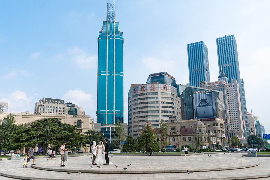 Zhongshan Square, Dalian