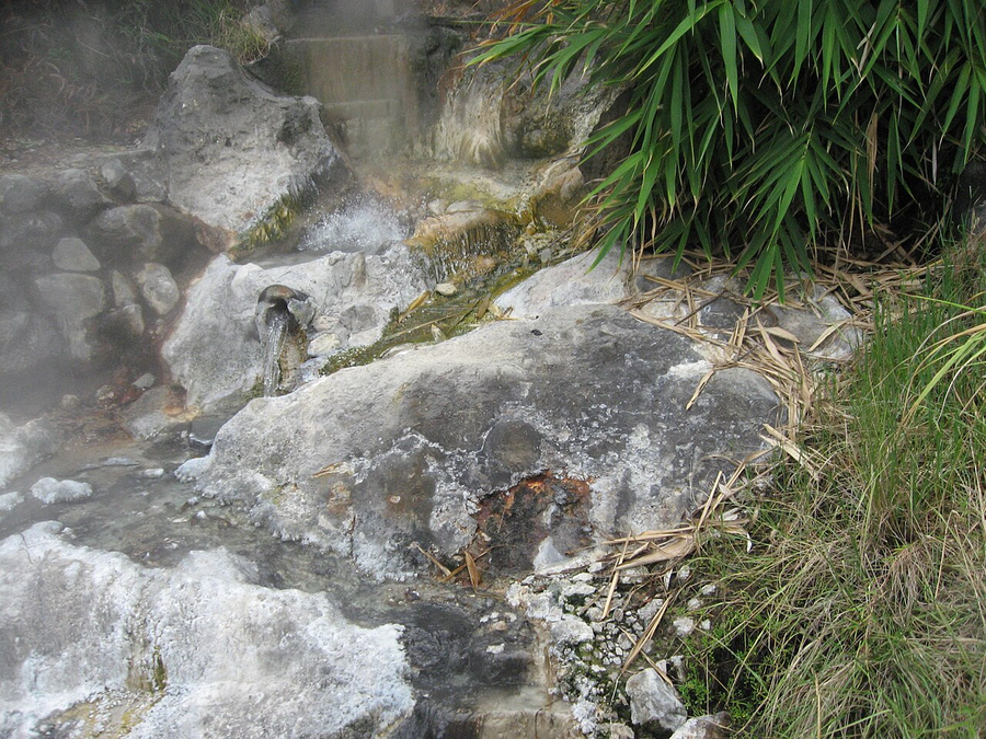 Geothermal activity at Rehai, Tengchong