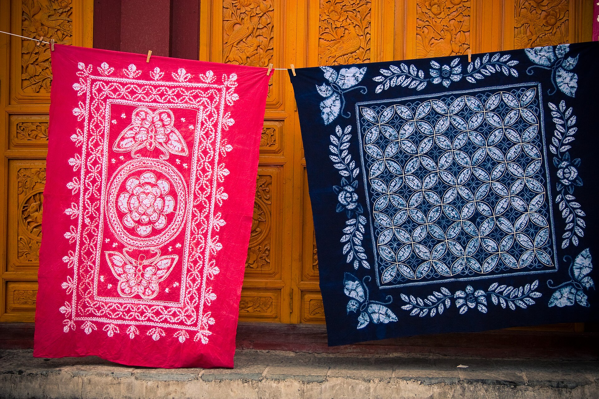Bai tie-dyed cloth in Dali