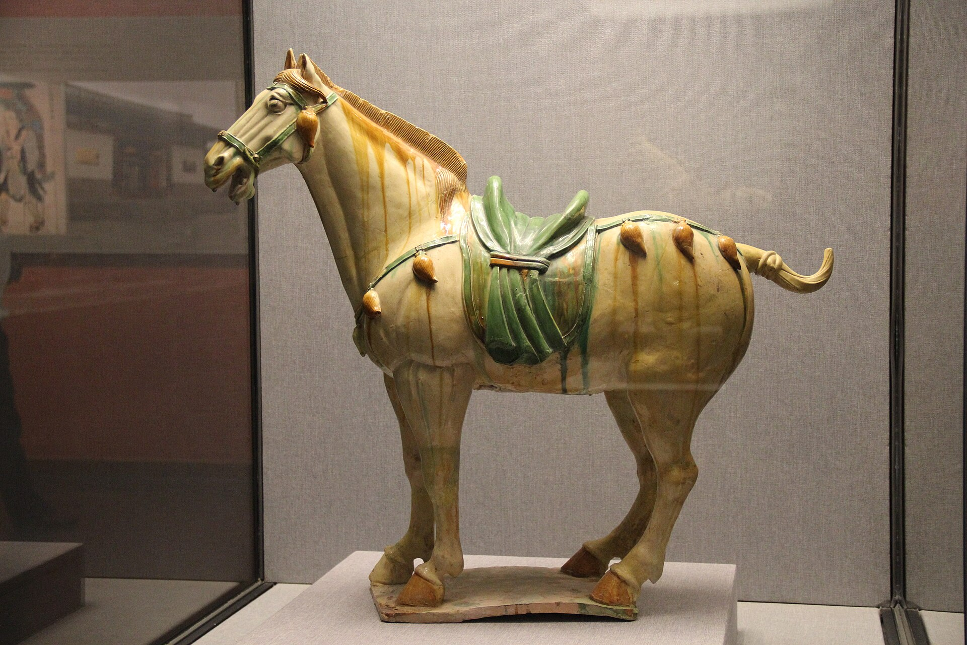 A Tang sancai horse · Luoyang Museum