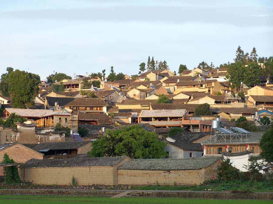 Sunlit rooftops in Heshun, Tengchong