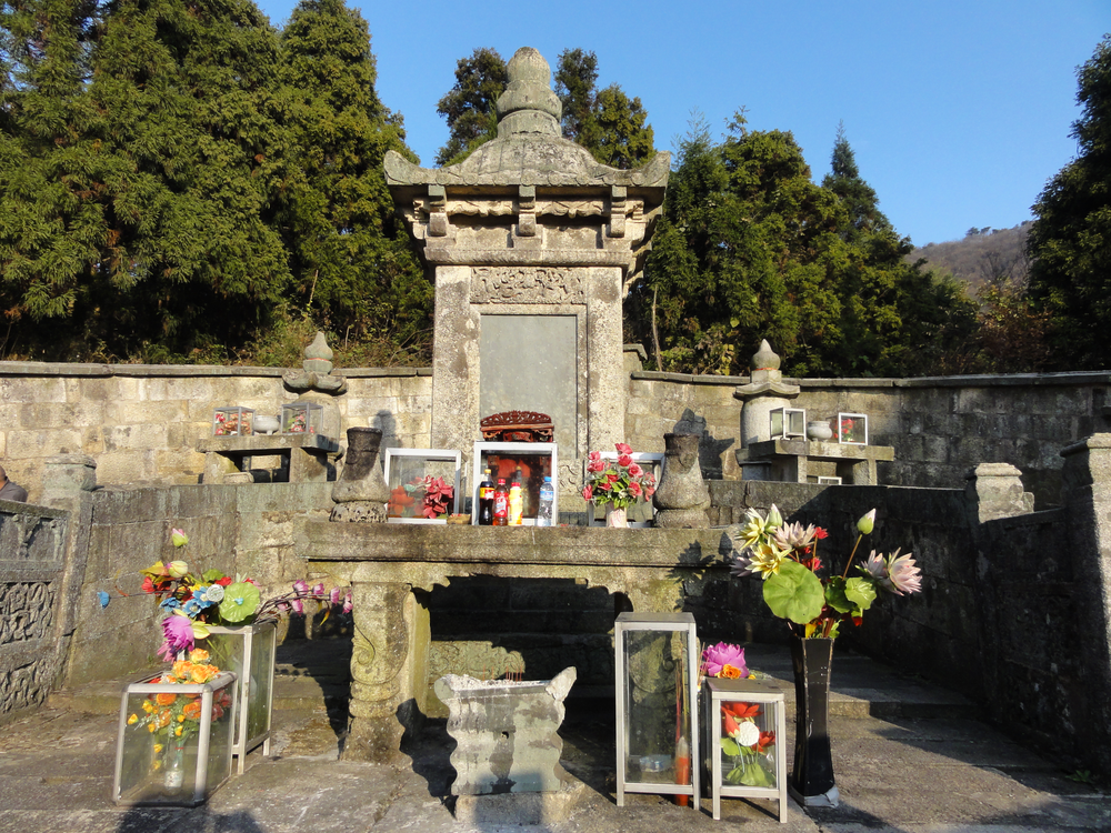 Zhuanyu Guanheng’s stupa · Zhenru Temple’s memorial landscape