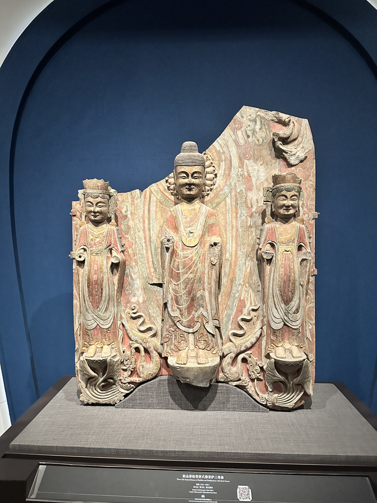 Qingzhou Museum · painted Buddhist triad